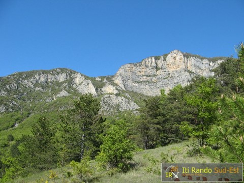 Vue sur le Pas de Berlhe depuis Lestang